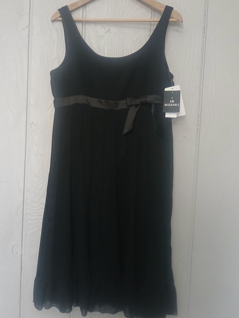 Sandra Darren Black Sleeveless Dress Ribbon Waist Size 10